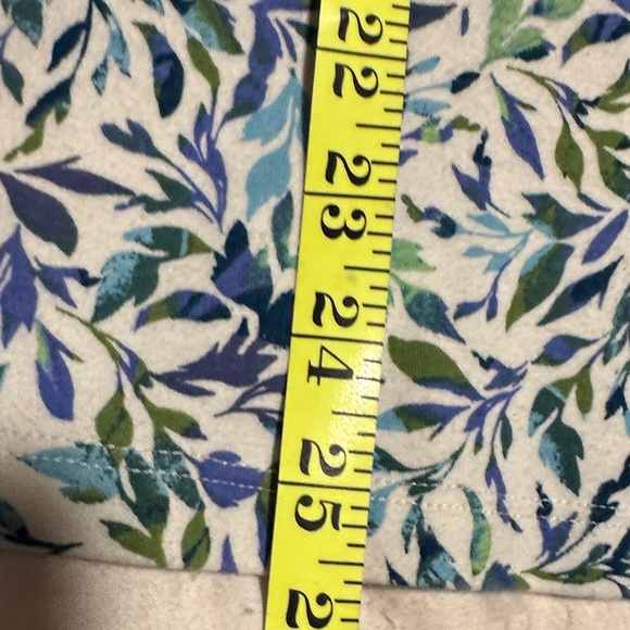 Appleseed's‎ Blue and Green Leaf Print Shirt - Picture 7 of 9